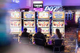 Detailed Recently Played entry showing live-dealer table name, timestamp, and quick-launch button on toto767 daftar mobile app
